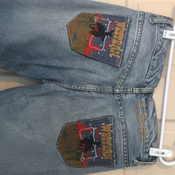 Jeans - Picture 4 of 5